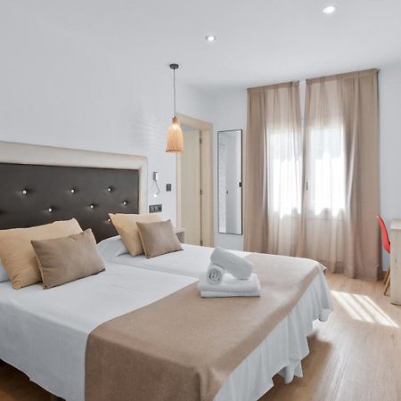Hotel Costa Brava โรเซส ภายนอก รูปภาพ