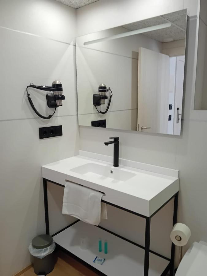 Hotel Costa Brava โรเซส ภายนอก รูปภาพ