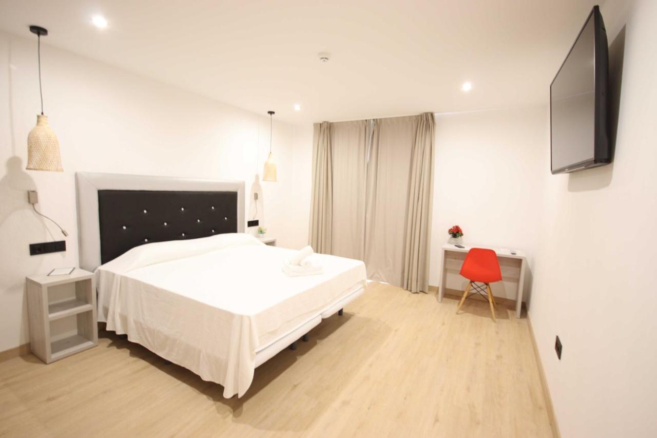 Hotel Costa Brava โรเซส ภายนอก รูปภาพ