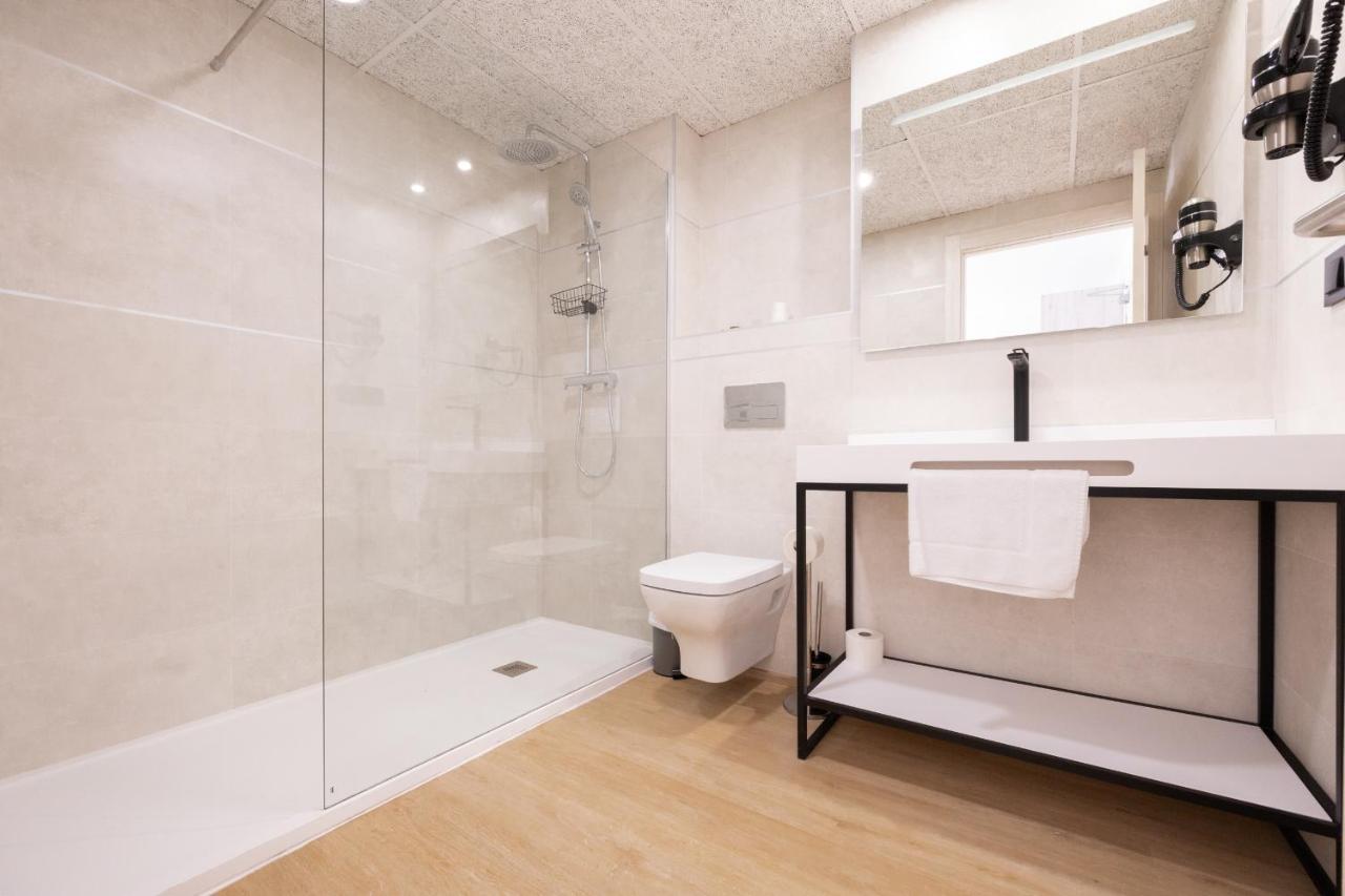 Hotel Costa Brava โรเซส ภายนอก รูปภาพ