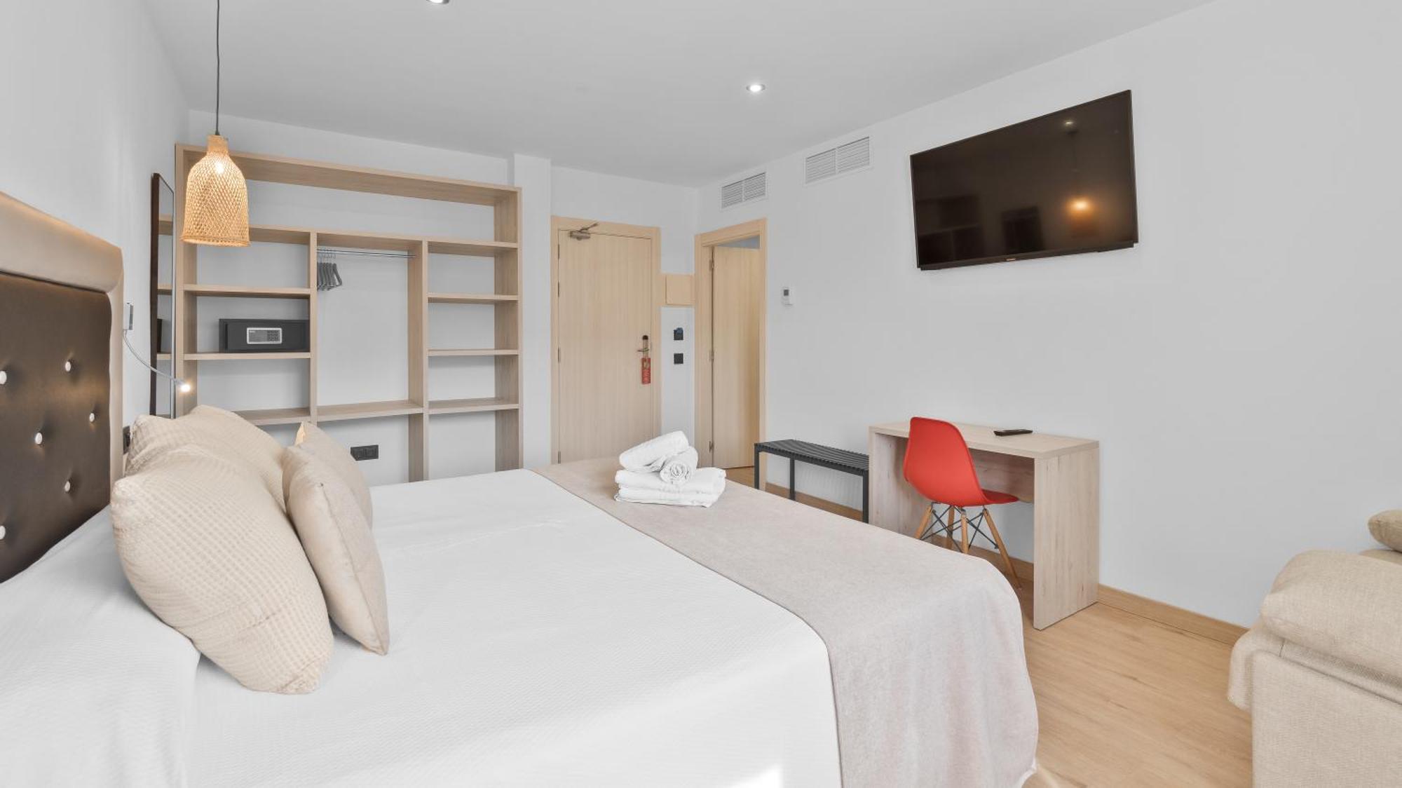 Hotel Costa Brava โรเซส ภายนอก รูปภาพ