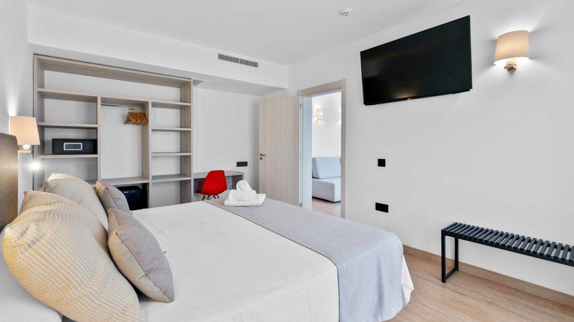 Hotel Costa Brava โรเซส ภายนอก รูปภาพ